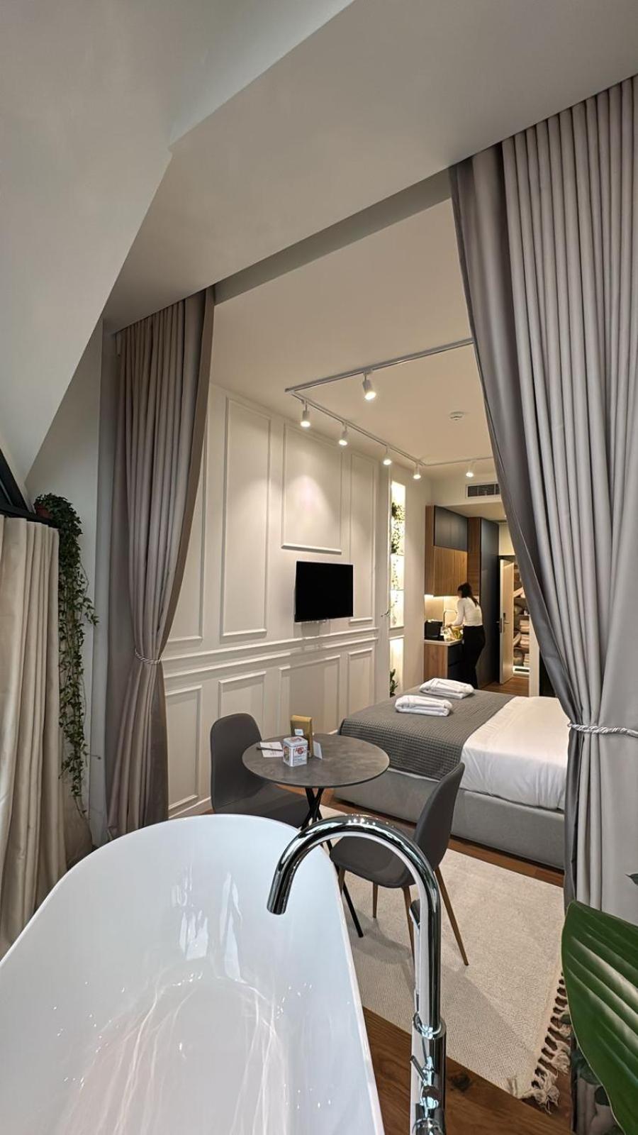 Moonlight Aparthotel *